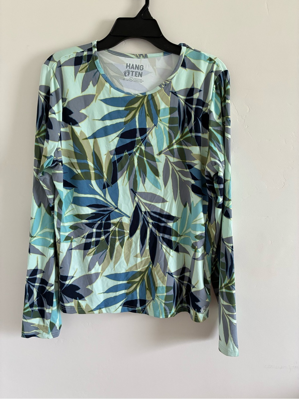 Hang Ten Women’s Long Sleeve Leaf Print rash guard- Aqua/Blue